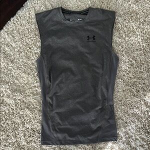 Under Armour Men's Gray Sleeveless Shirt